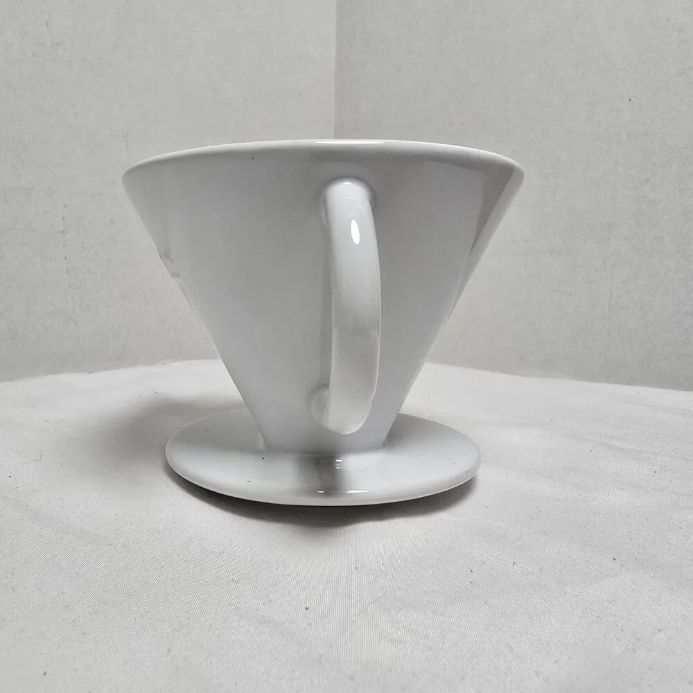 Aerolatte Ceramic Pour Over Coffee Dripper 3 Hole Flat Bottom Coffee Maker White